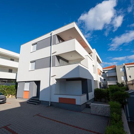 Relax Apartments Novalja Zewnętrze zdjęcie