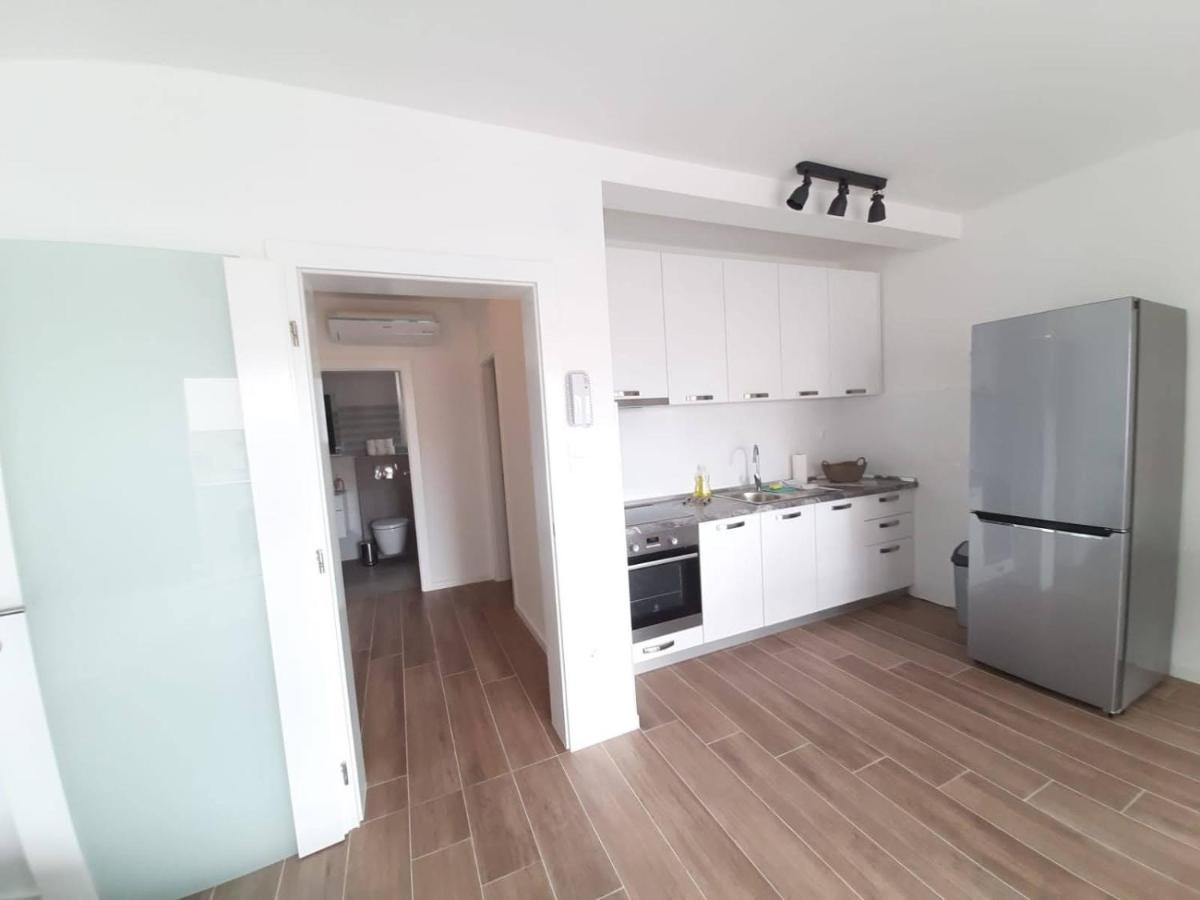 Relax Apartments Novalja Zewnętrze zdjęcie