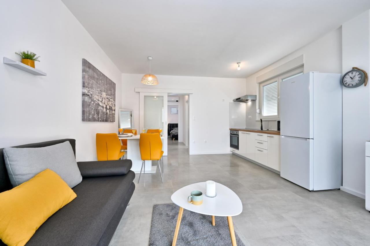 Relax Apartments Novalja Zewnętrze zdjęcie