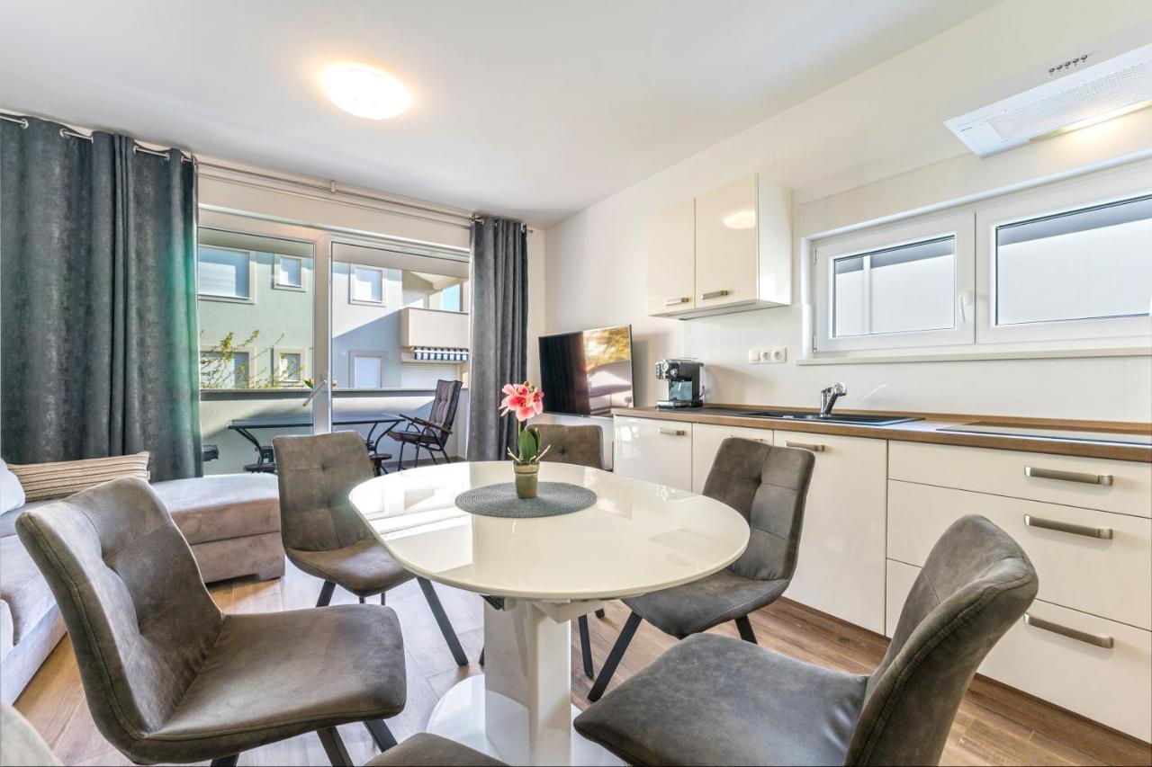 Relax Apartments Novalja Zewnętrze zdjęcie