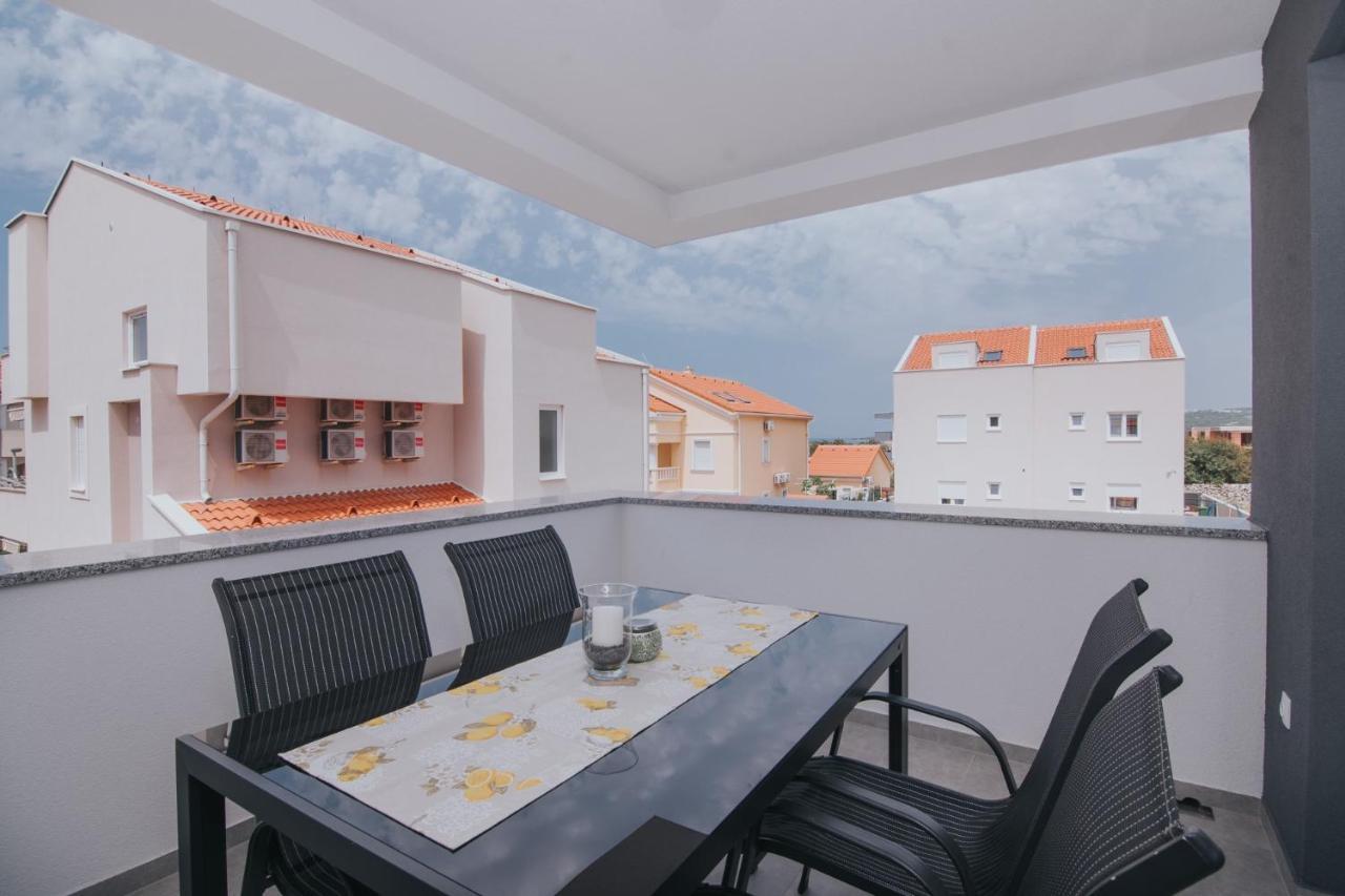 Relax Apartments Novalja Zewnętrze zdjęcie