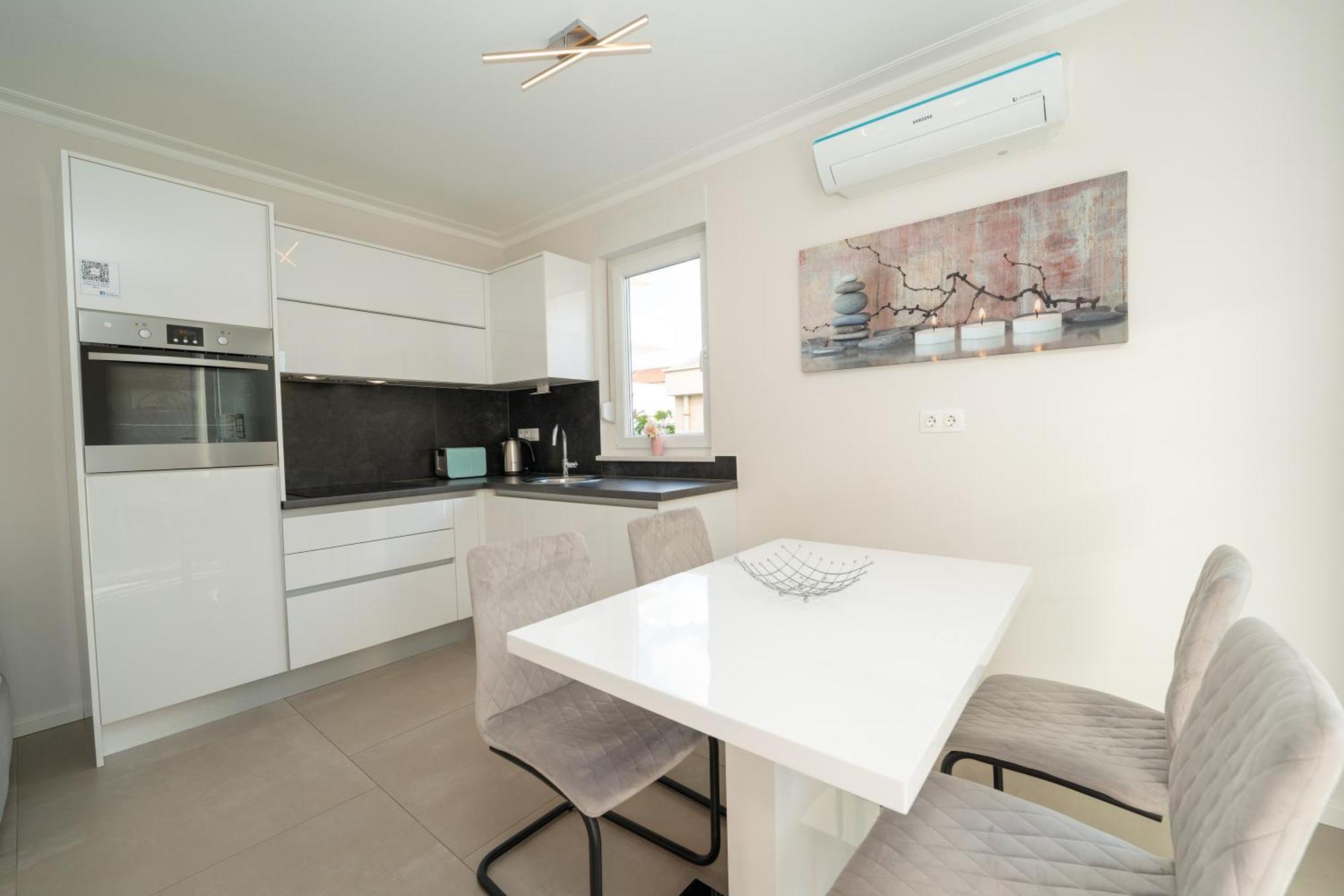 Relax Apartments Novalja Zewnętrze zdjęcie