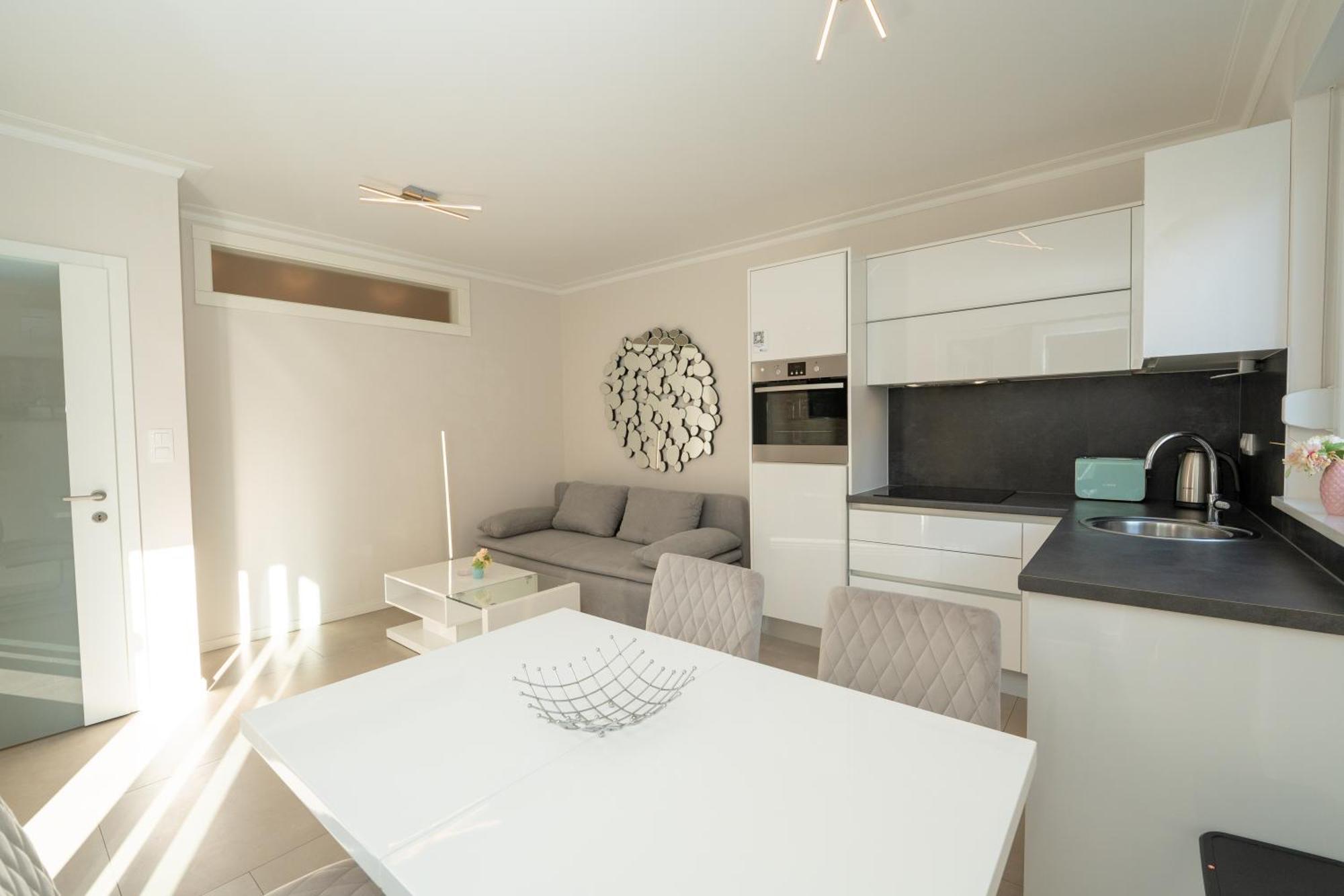Relax Apartments Novalja Zewnętrze zdjęcie