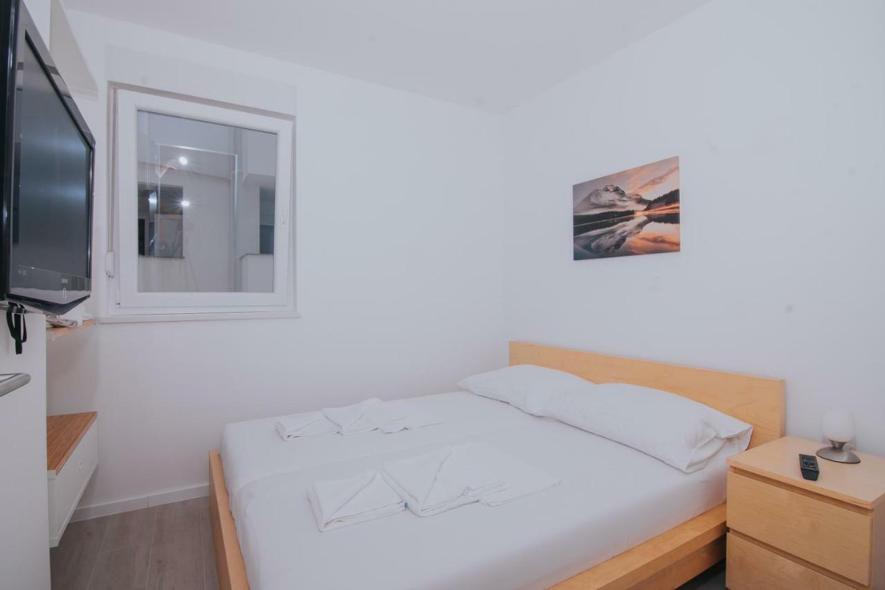 Relax Apartments Novalja Zewnętrze zdjęcie